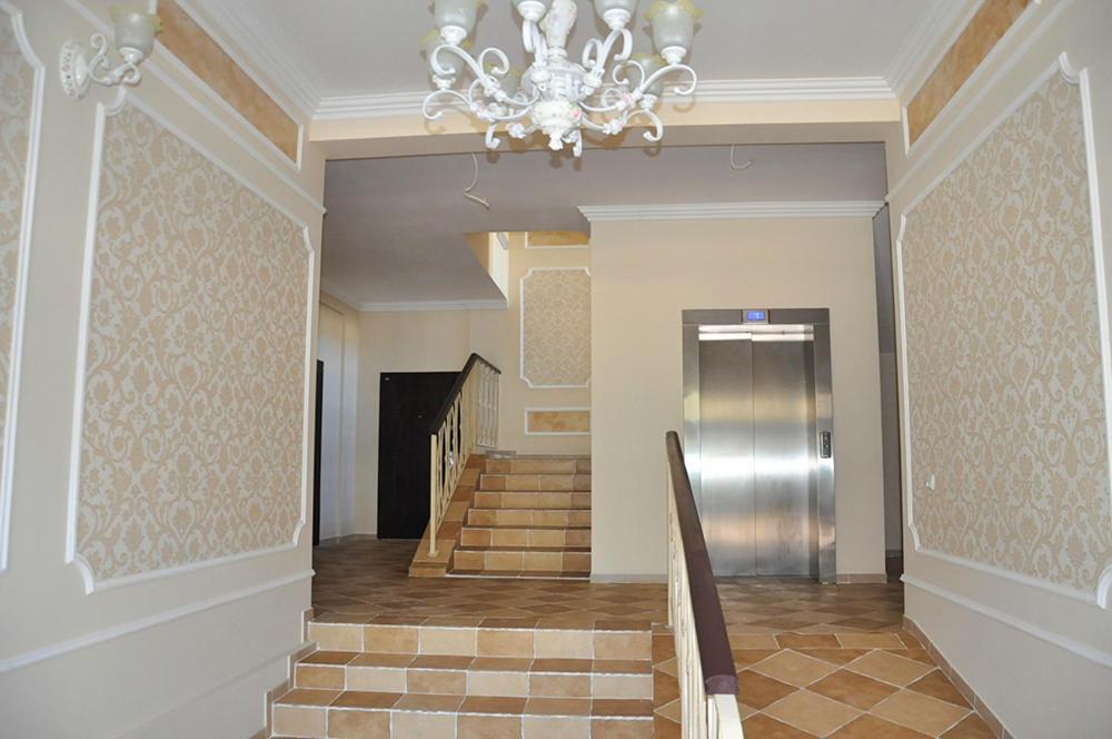 Luxury Emerald Apartments Ирпин Екстериор снимка